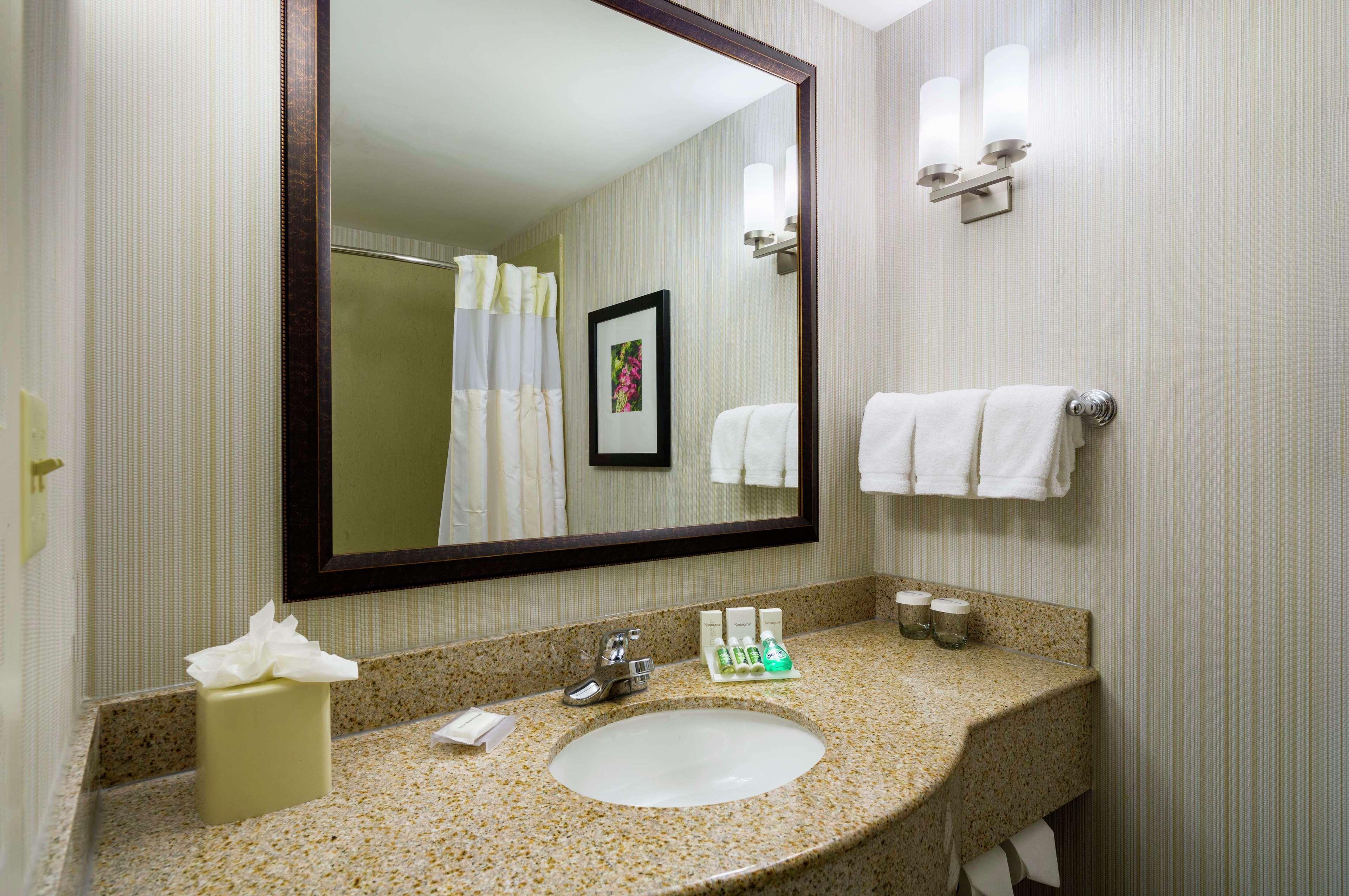 Hilton Garden Queens Jfk - Newly Renovated 3* Nueva York